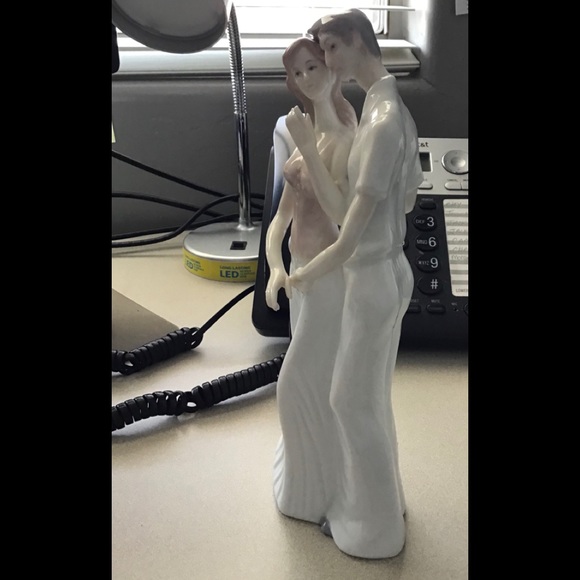 PORCELAIN LOVE COUPLE - Picture 6 of 8